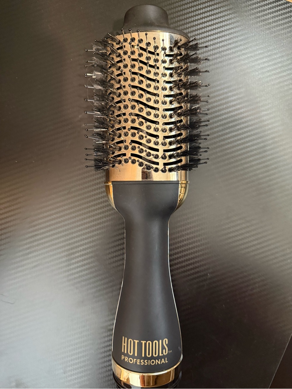 Hot tools professional round brush blow dryer volumizer